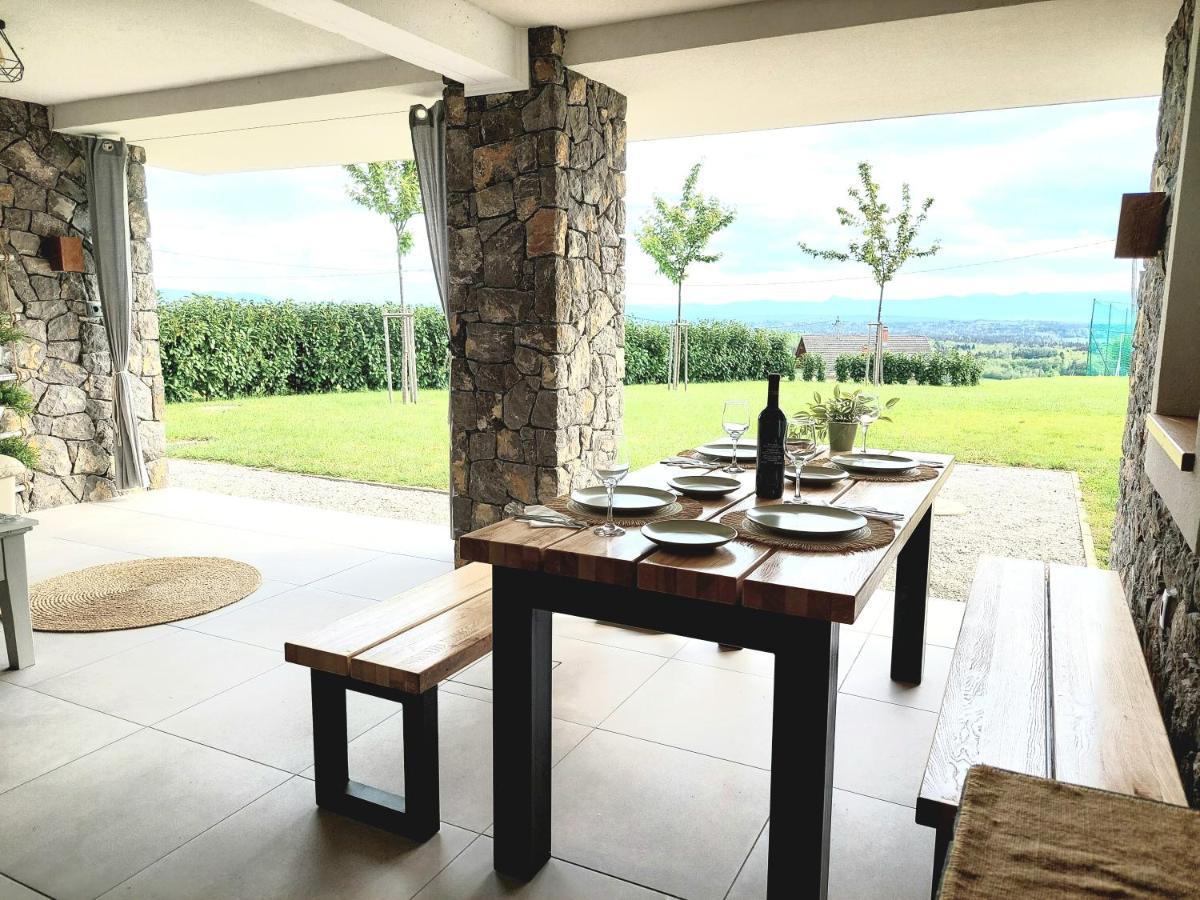Vineyard Cottage Lan Na Hribu Semic Luaran gambar