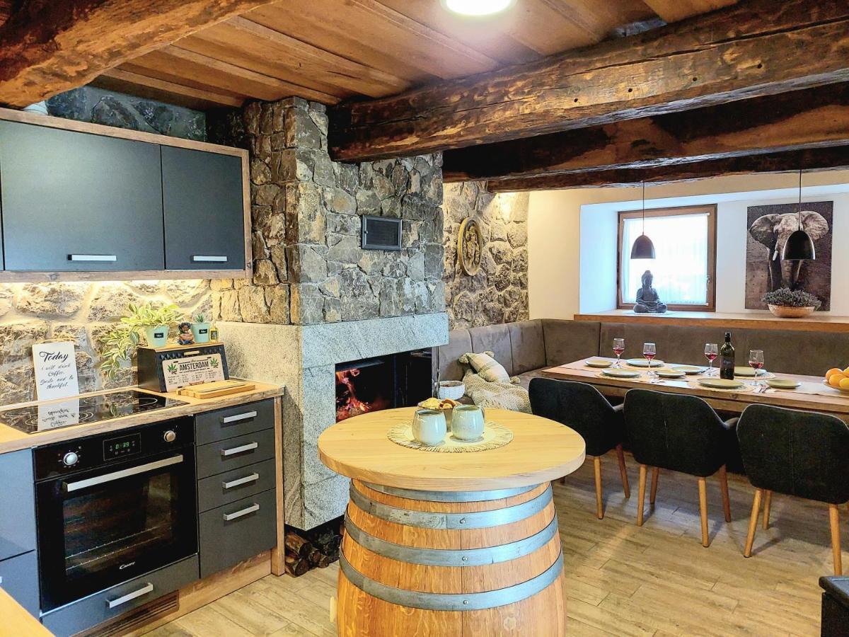 Vineyard Cottage Lan Na Hribu Semic Luaran gambar